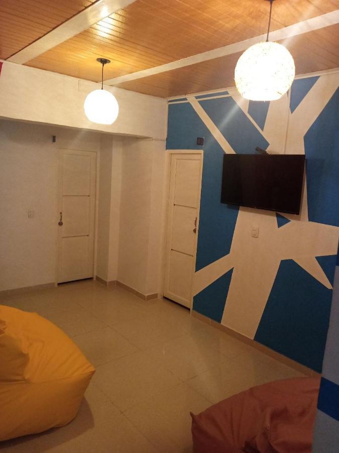 The Mural Hostel Bogota Exterior photo