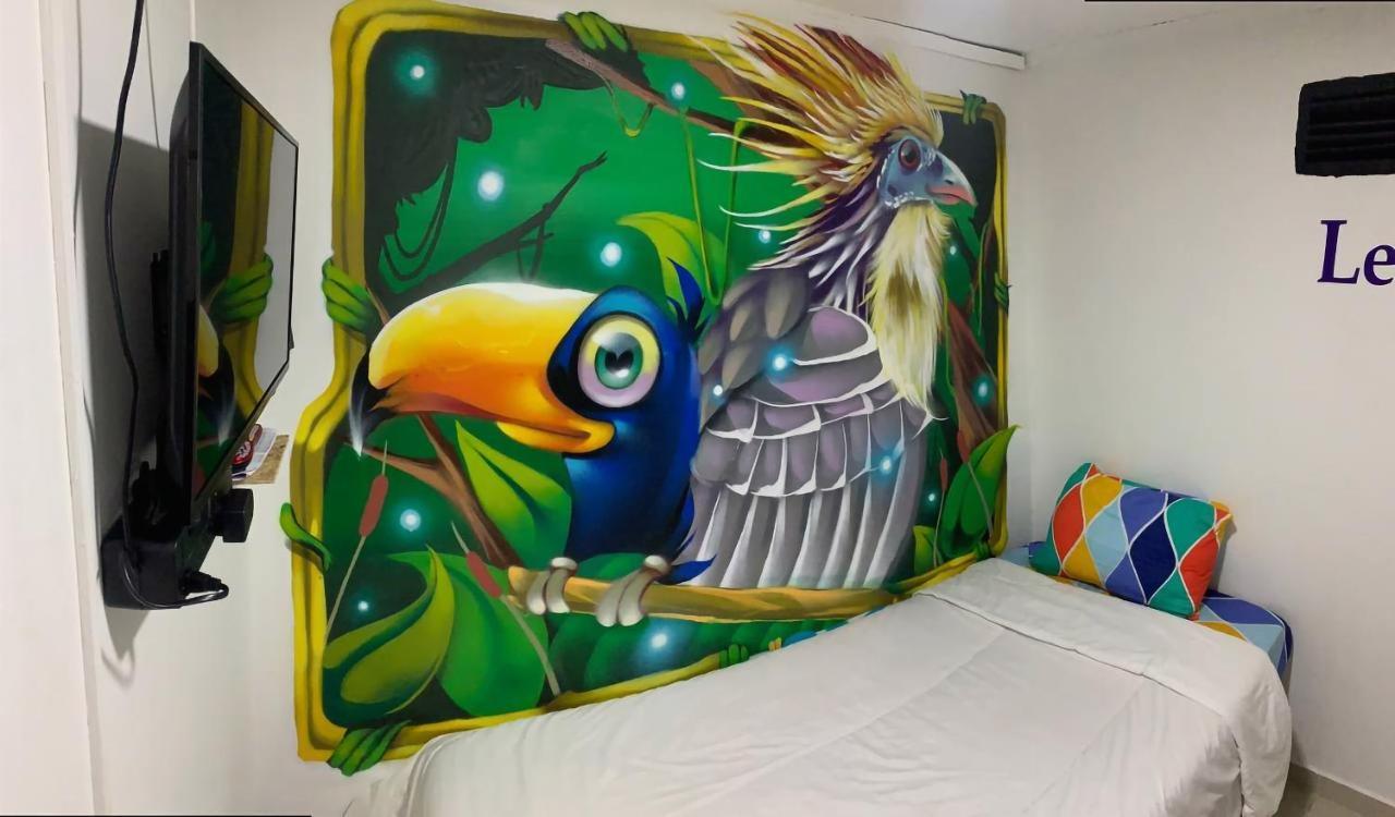 The Mural Hostel Bogota Exterior photo
